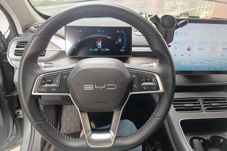 Used BYD Destroyer 05 2024 HONOR Edition DM-i 55KM Luxury Model Steering Wheel