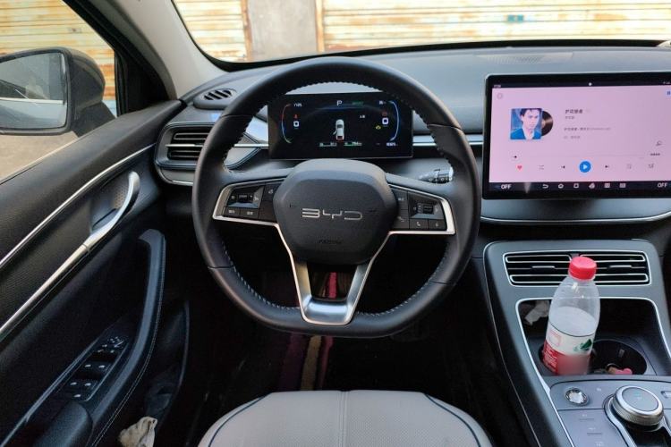 Used BYD Destroyer 05 2024 HONOR Edition DM-i 55KM Luxury Model Steering Wheel