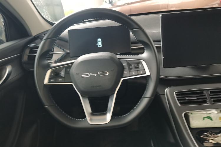 Used BYD Destroyer 05 2024 HONOR Edition DM-i 55KM Luxury Model Steering Wheel