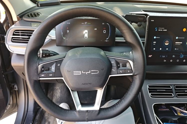 Used BYD Destroyer 05 2024 HONOR Edition DM-i 55KM Luxury Model Steering Wheel
