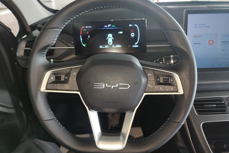 Used BYD Destroyer 05 2024 HONOR Edition DM-i 55KM Luxury Model Steering Wheel