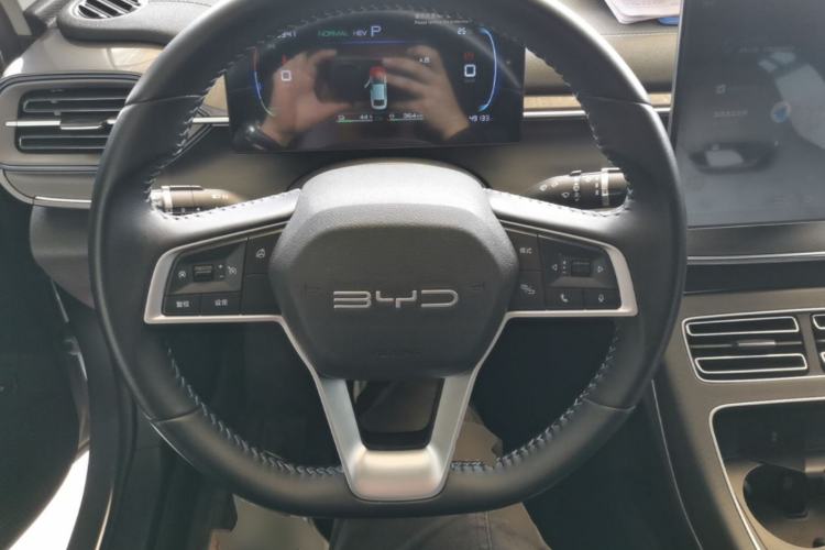 Used BYD Destroyer 05 2024 HONOR Edition DM-i 55KM Luxury Model Steering Wheel