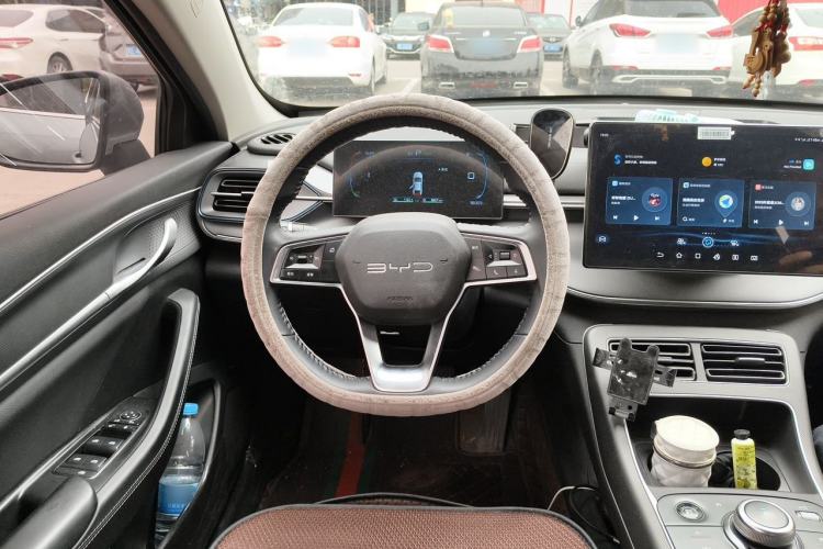 Used BYD Destroyer 05 2024 Honor Edition DM-i 120KM Luxury Model Steering Wheel