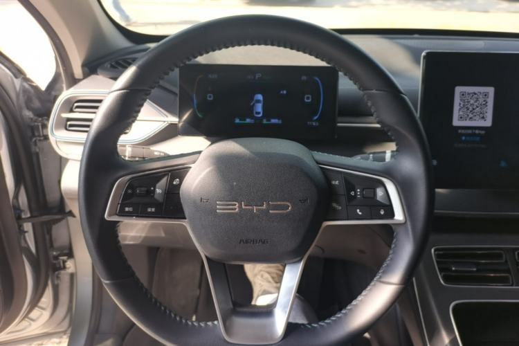 Used BYD Destroyer 05 2024 HONOR Edition DM-i 55KM Luxury Model Steering Wheel