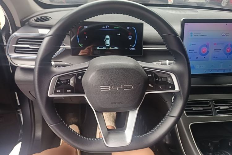 Used BYD Destroyer 05 2024 Honor Edition DM-i 120KM Luxury Model Steering Wheel