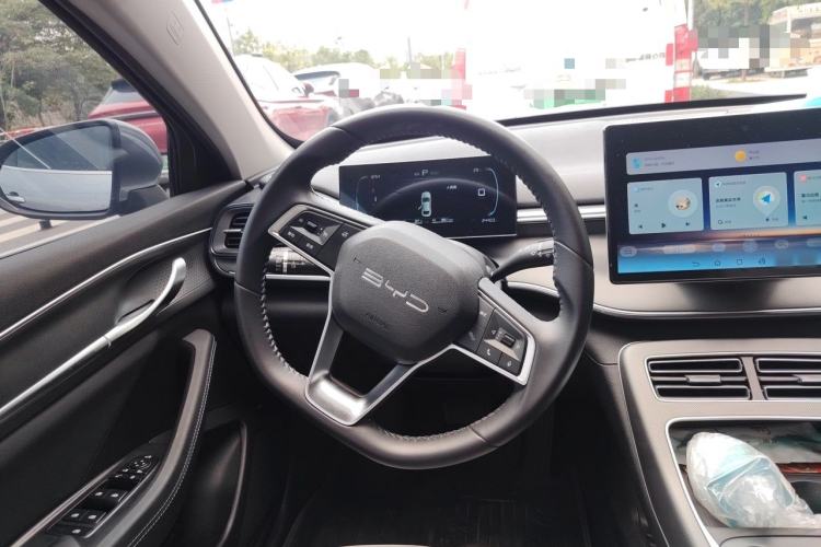 Used BYD Destroyer 05 2024 HONOR Edition DM-i 55KM Luxury Model Steering Wheel