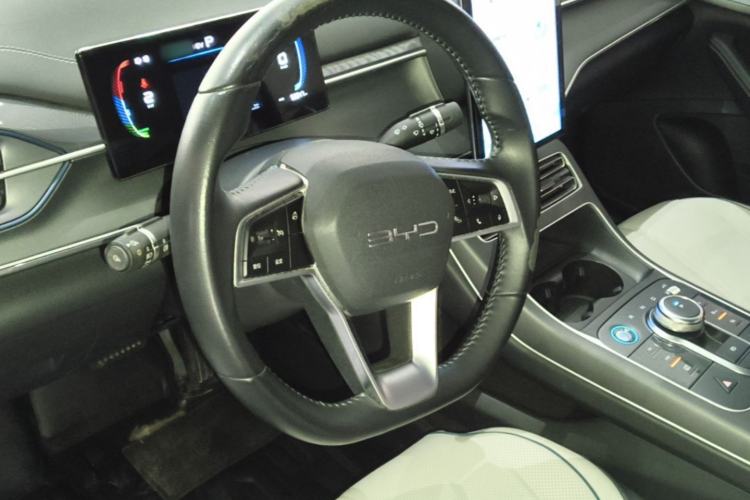 Used BYD Destroyer 05 2024 HONOR Edition DM-i 55KM Luxury Model Steering Wheel