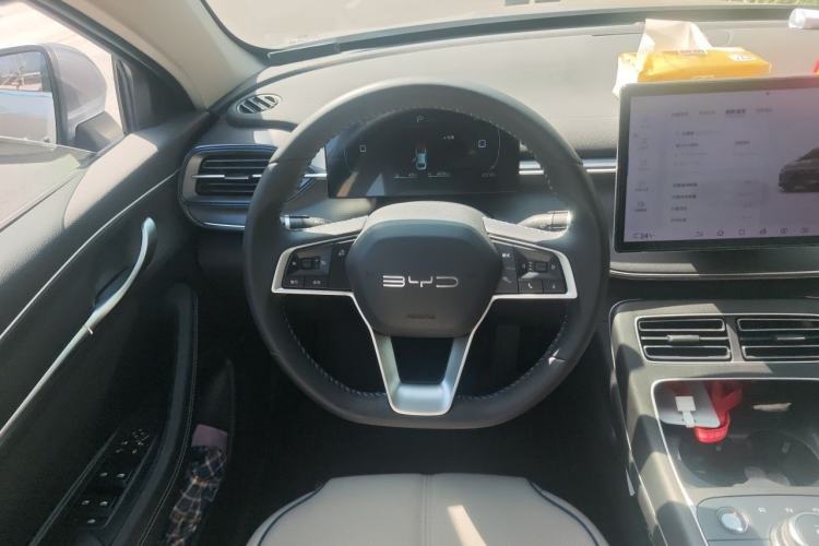 Used BYD Destroyer 05 2024 HONOR Edition DM-i 55KM Luxury Model Steering Wheel