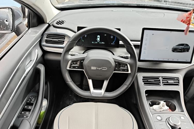 Used BYD Destroyer 05 2024 HONOR Edition DM-i 55KM Luxury Model Steering Wheel