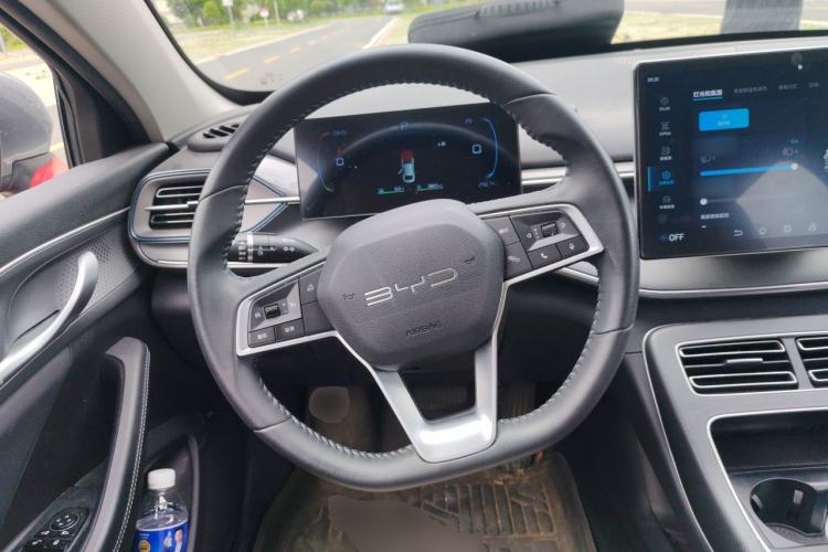 Used BYD Destroyer 05 2024 HONOR Edition DM-i 55KM Luxury Model Steering Wheel