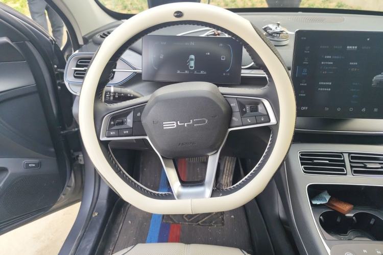 Used BYD Destroyer 05 2024 HONOR Edition DM-i 55KM Luxury Model Steering Wheel