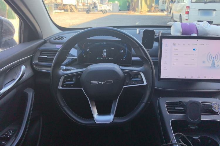 Used BYD Destroyer 05 2024 HONOR Edition DM-i 55KM Luxury Model Steering Wheel