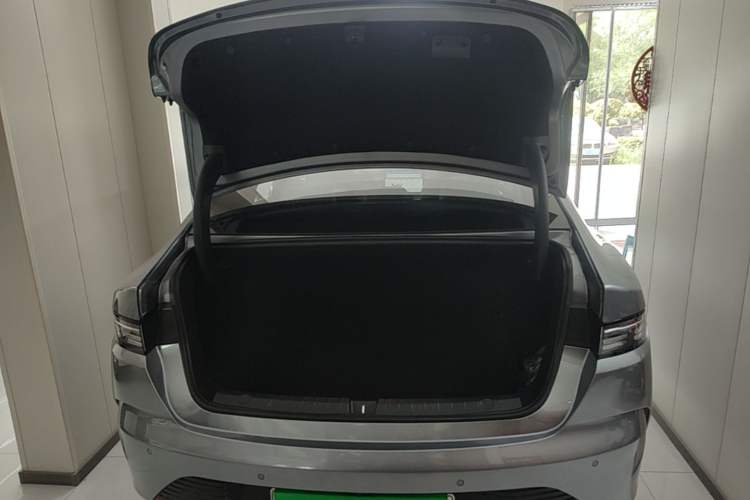 Used BYD Destroyer 05 2024 HONOR Edition DM-i 55KM Luxury Model Trunk