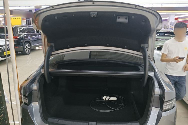 Used BYD Destroyer 05 2024 HONOR Edition DM-i 55KM Luxury Model Trunk