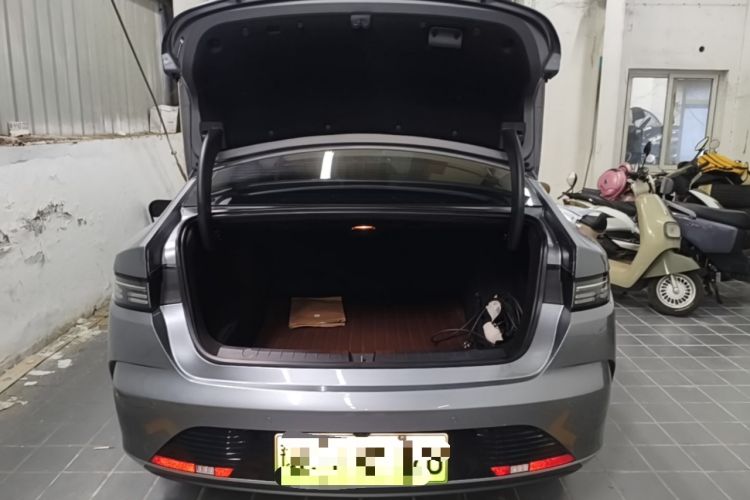 Used BYD Destroyer 05 2024 HONOR Edition DM-i 55KM Luxury Model Trunk