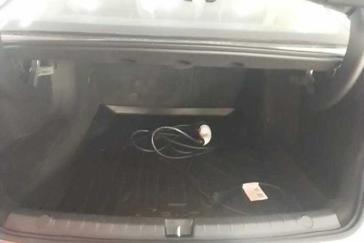 Used BYD Destroyer 05 2024 HONOR Edition DM-i 55KM Luxury Model Trunk