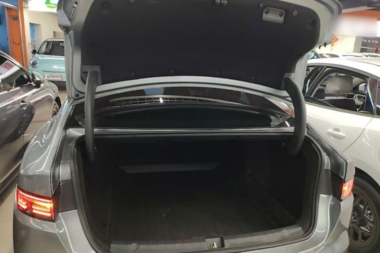 Used BYD Destroyer 05 2024 HONOR Edition DM-i 55KM Luxury Model Trunk