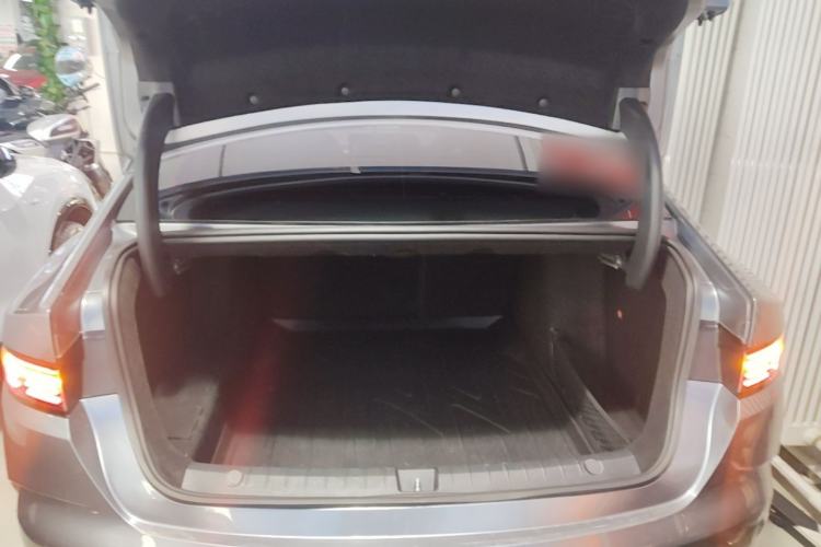 Used BYD Destroyer 05 2024 Honor Edition DM-i 120KM Luxury Model Trunk