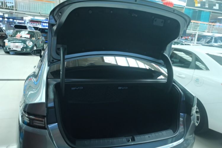Used BYD Destroyer 05 2024 HONOR Edition DM-i 55KM Luxury Model Trunk