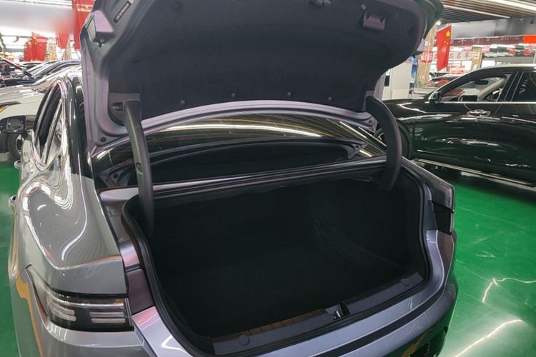 Used BYD Destroyer 05 2024 HONOR Edition DM-i 55KM Luxury Model Trunk