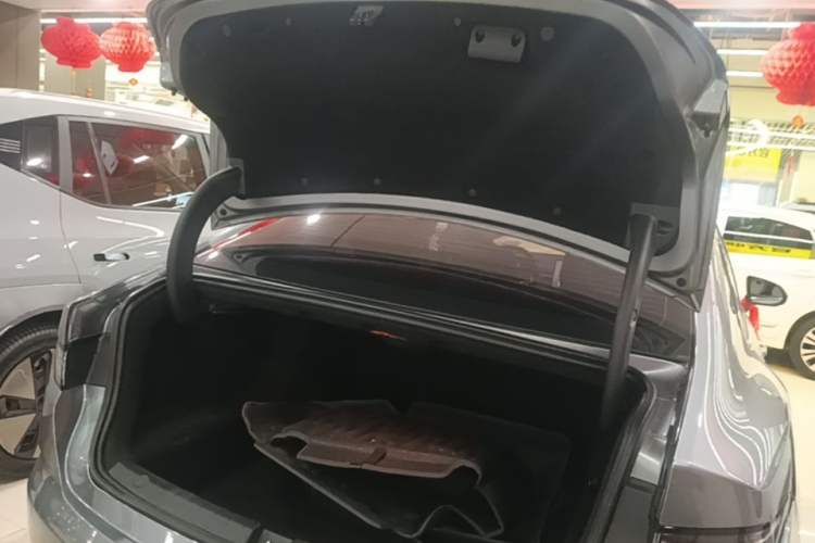 Used BYD Destroyer 05 2024 HONOR Edition DM-i 55KM Luxury Model Trunk