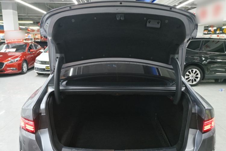 Used BYD Destroyer 05 2024 HONOR Edition DM-i 55KM Luxury Model Trunk