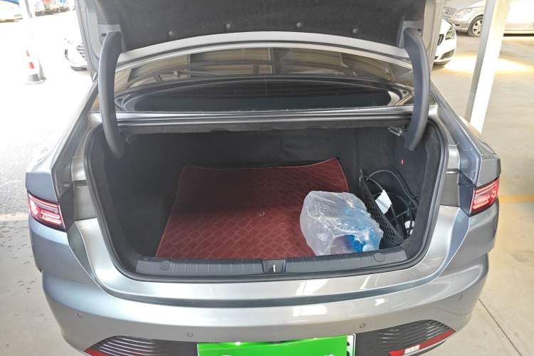 Used BYD Destroyer 05 2024 Honor Edition DM-i 120KM Luxury Model Trunk