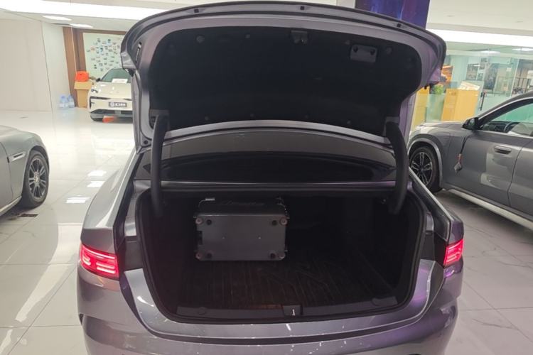 Used BYD Destroyer 05 2024 HONOR Edition DM-i 55KM Luxury Model Trunk