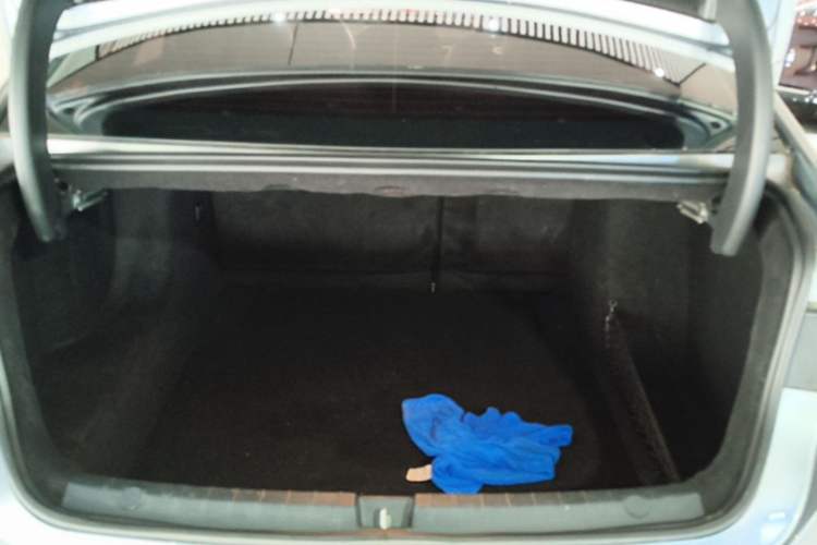 Used BYD Destroyer 05 2024 HONOR Edition DM-i 55KM Luxury Model Trunk
