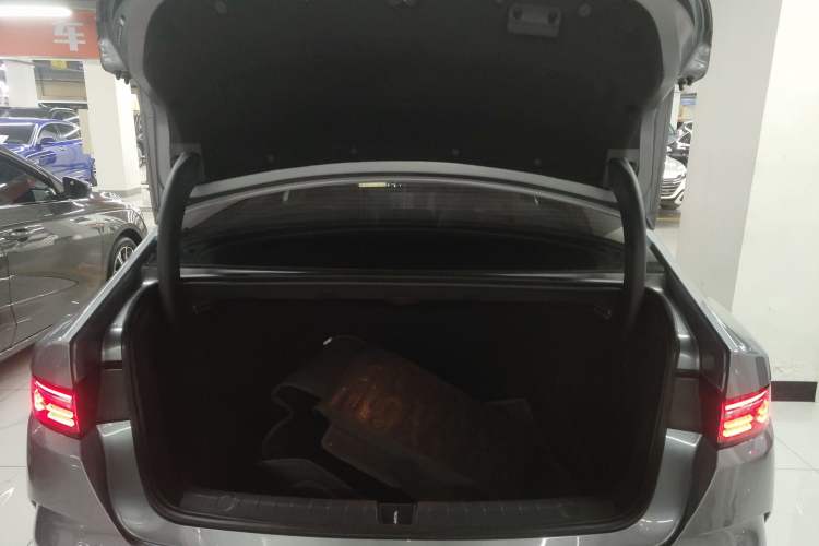 Used BYD Destroyer 05 2024 Honor Edition DM-i 120KM Luxury Model Trunk