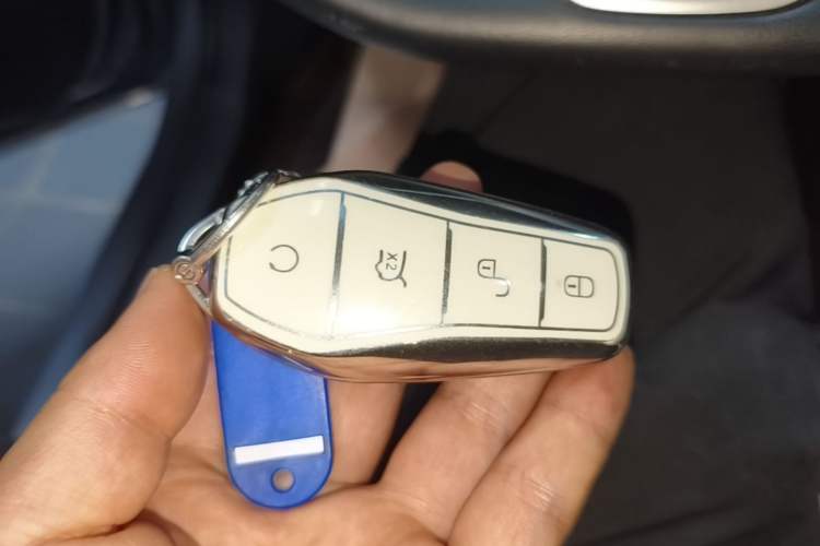 Used BYD Destroyer 05 2024 HONOR Edition DM-i 55KM Luxury Model Vehicle Key
