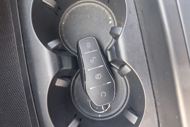 Used BYD Destroyer 05 2024 HONOR Edition DM-i 55KM Luxury Model Vehicle Key