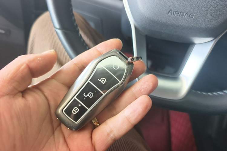 Used BYD Destroyer 05 2024 HONOR Edition DM-i 55KM Luxury Model Vehicle Key