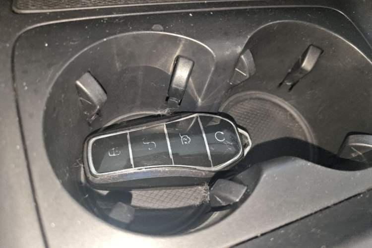 Used BYD Destroyer 05 2024 HONOR Edition DM-i 55KM Luxury Model Vehicle Key