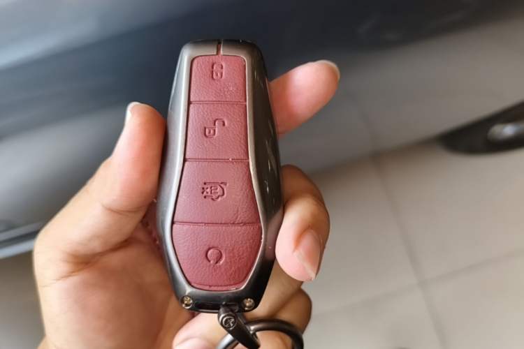Used BYD Destroyer 05 2024 HONOR Edition DM-i 55KM Luxury Model Vehicle Key
