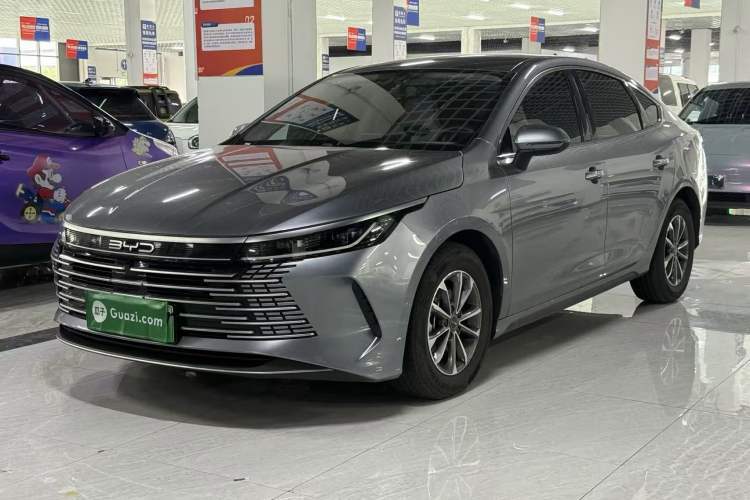 Gebrauchter BYD Destroyer 05 2024 HONOR Edition DM-i 55KM Luxury Model Guazi used car, China used car export, Used car for sale, Used  cars, Cheapest cars for sale