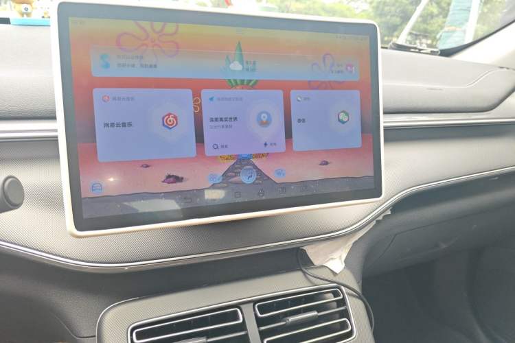 Used BYD Destroyer 05 2024 HONOR Edition DM-i 55KM Luxury Model Audio And AC Panel