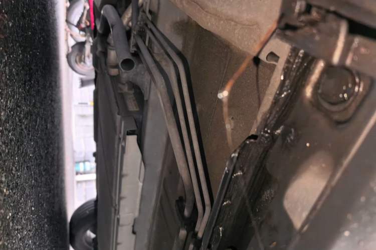 Used BYD Destroyer 05 2024 HONOR Edition DM-i 55KM Luxury Model Chassis Front Left