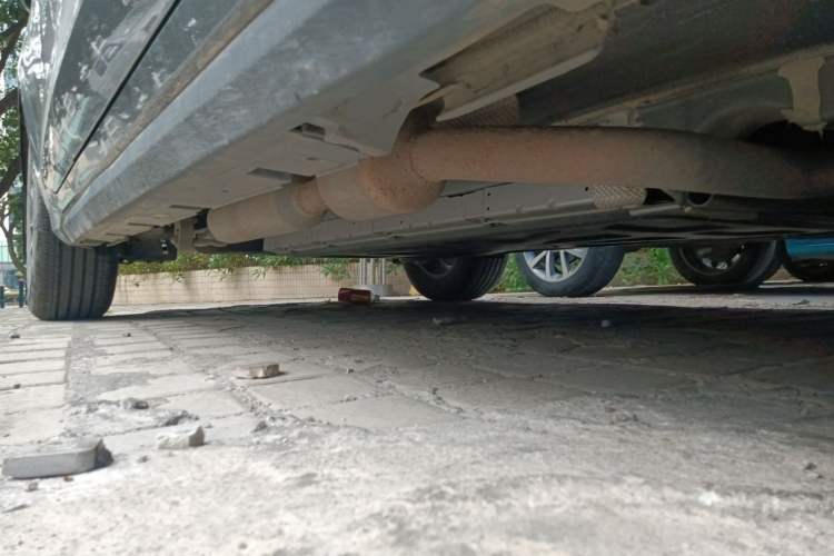Used BYD Destroyer 05 2024 HONOR Edition DM-i 55KM Luxury Model Chassis Front Right