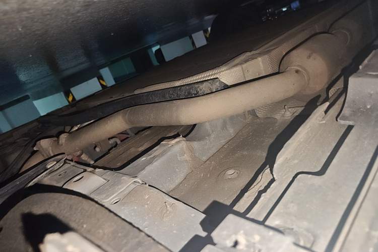 Used BYD Destroyer 05 2024 Honor Edition DM-i 120KM Luxury Model Chassis Front Right