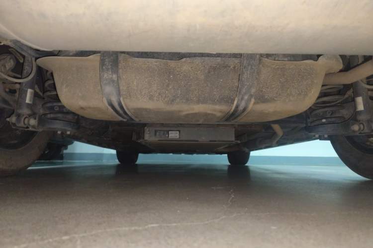 Used BYD Destroyer 05 2024 HONOR Edition DM-i 55KM Luxury Model Chassis Rear
