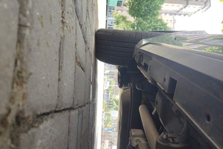 Used BYD Destroyer 05 2024 Honor Edition DM-i 120KM Luxury Model Chassis Rear Right