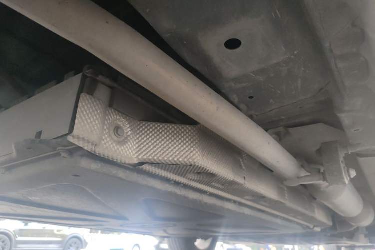 Used BYD Destroyer 05 2024 Honor Edition DM-i 120KM Luxury Model Chassis Rear Right