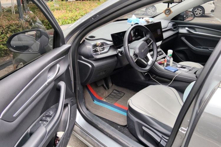 Used BYD Destroyer 05 2024 HONOR Edition DM-i 55KM Luxury Model Driver Seat