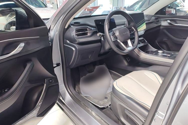 Used BYD Destroyer 05 2024 HONOR Edition DM-i 55KM Luxury Model Driver Seat