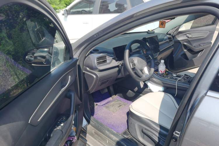 Used BYD Destroyer 05 2024 HONOR Edition DM-i 55KM Luxury Model Driver Seat