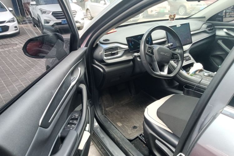 Used BYD Destroyer 05 2024 HONOR Edition DM-i 55KM Luxury Model Driver Seat
