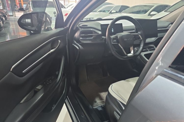 Used BYD Destroyer 05 2024 HONOR Edition DM-i 55KM Prestige Model Driver Seat