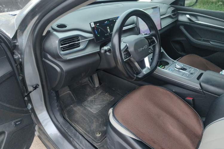 Used BYD Destroyer 05 2024 HONOR Edition DM-i 55KM Luxury Model Driver Seat