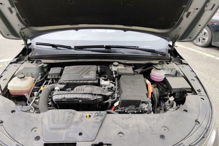 Used BYD Destroyer 05 2024 HONOR Edition DM-i 55KM Luxury Model Engine Bay